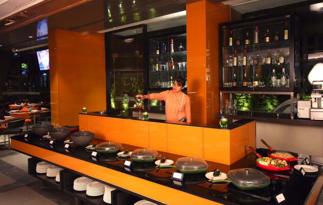 Hotel Fidalgo Pune Luaran gambar